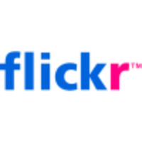 Unsere Gesellschaft lebt von kreativen Ideen und das macht auch nicht halt bei der Bewerbung. Jobanzeigen hingegen sind oft eher langweilig und recht gleich. Frei nach dem Motto: “Wir brauchen Sie” oder “Sie sind auf der Suche nach…” usw. Aus dem Rahmen fällt hingegen die Jobanzeige des Bilderportals “Flickr”. Als ich gestern einen Blick in den Quelltext der Seite warf, staunte ich nicht schlecht was für Kornkreise ich hier finden konnte. Um den Quelltext einer Seite ansehen zu können, reicht in der Regel ein Rechtsklick auf der Seite um das Kontextmenü zu öffnen. Hier findet man den Punkt “Quelltext einblenden” o. Ä.