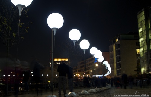 Lichtinstallation zum 25. Jahrestag des Berliner Mauerfalls