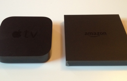 Apple TV (links) und Amazon Fire TV (rechts)