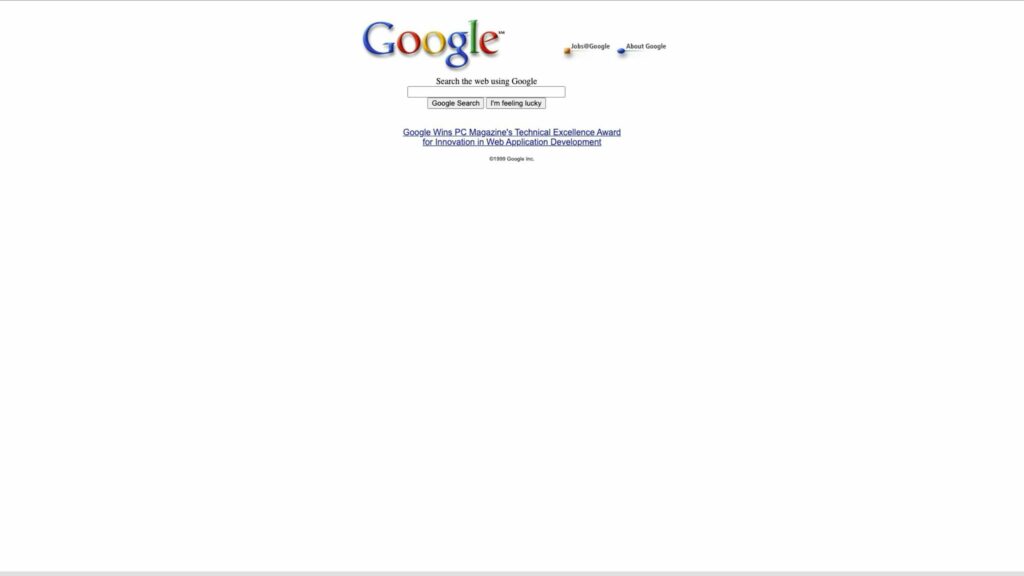 Ein Screenshot der Google Suche wie diese im Jahr 1999 aussah. Zu sehen ist der Schritfzug "Google", ein Formfeld zur Texteingabe und darunter zwei Buttons, um die Suche zu starten. 